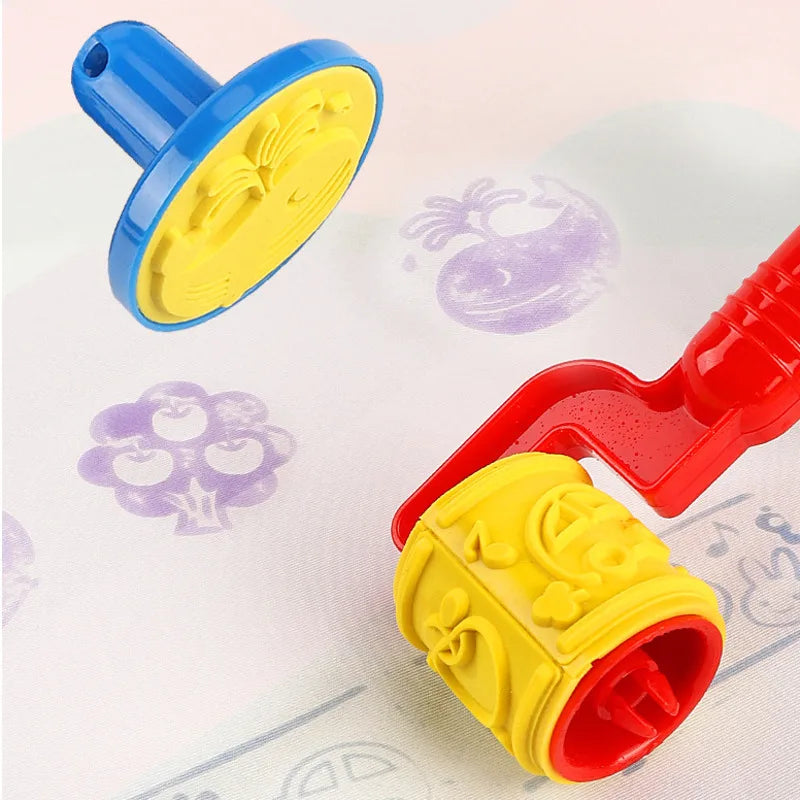 Magic Water Drawing Mat – Reusable 100×80cm Doodle Board with Pens & Stencils for Kids